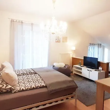 Alojamento de Acomodação e Pequeno-almoço Homesuitehome Merano