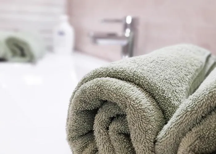 Bed & Breakfast Homesuitehome Merano